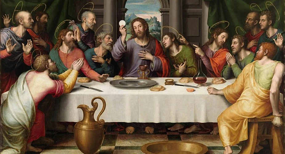 Momenti domethënës i darkës së fundit të Jezusit me dishepujt e tij. significant moment of Jesus’s last meal with his disciples.